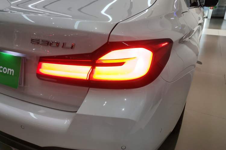 Used BMW 5 Series 2023 530Li Leading Model M Sport Package