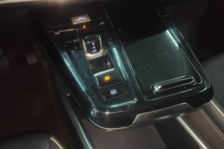 Used Volkswagen Talagon 2022 530TSI Four-Wheel Drive Flagship Shengjing Edition Pro 6-Seater Gear Lever