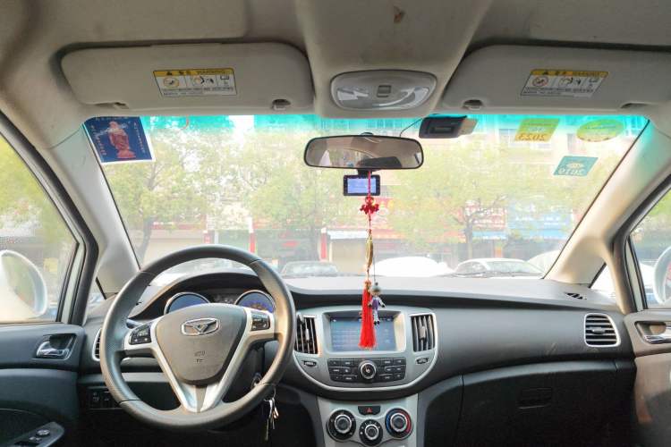 Used Cowin C3 2015 1.5L AMT Gold Diamond Edition Headliner