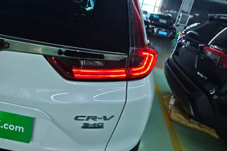 Used Honda CR-V 2021 240TURBO CVT 2WD Comfort Version