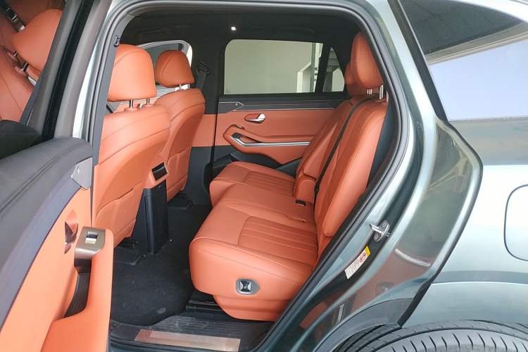 Used BYD Tang L 2025 EV 600KM All-Wheel-Drive LiDAR Flagship Model