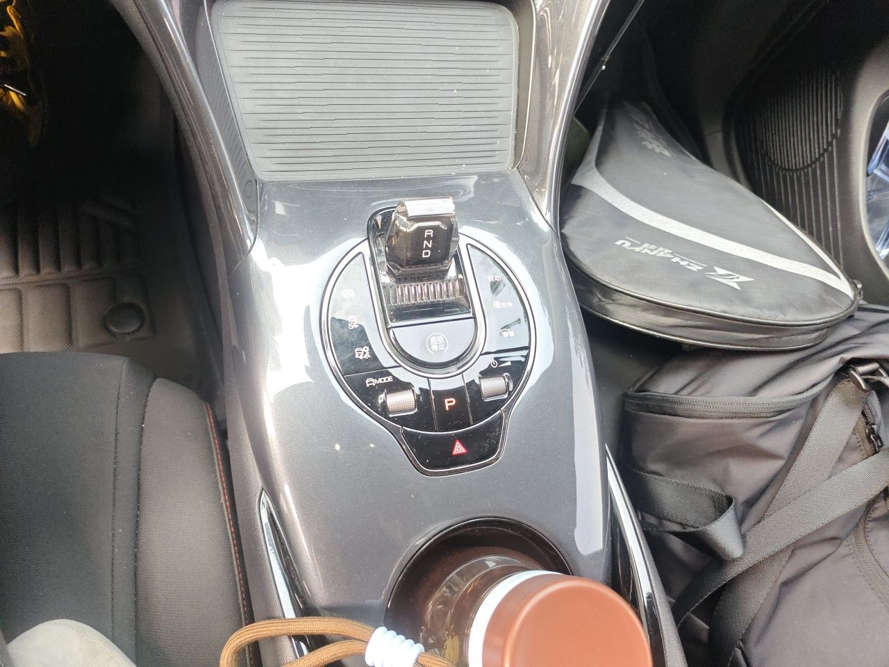 BYD e2 2024 Honor Edition Comfort Model — снимка 14