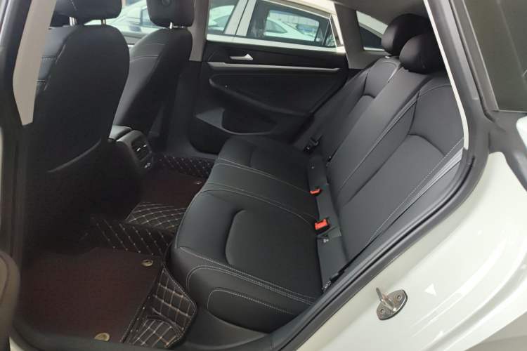 Used Volkswagen Lamando 2024 Lingdu L 200TSI DSG Trendy & Spicy Edition Left Rear Seat