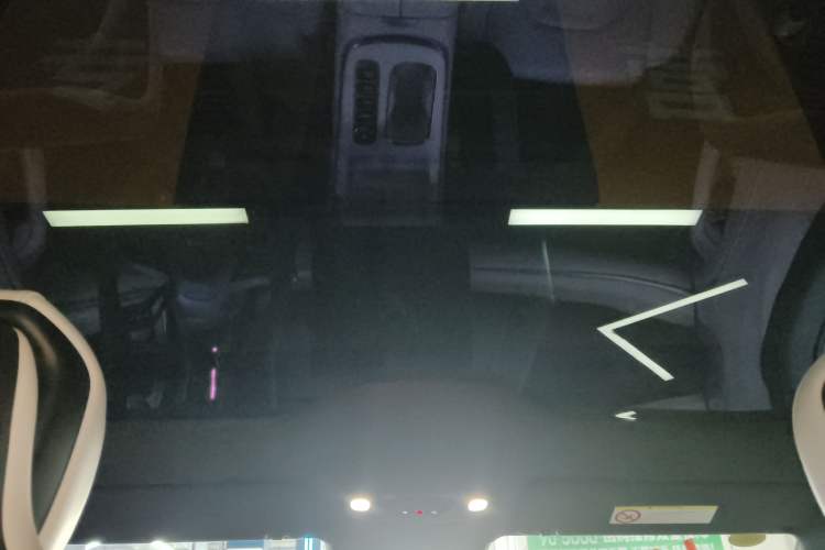 Used Xiaomi Auto SU7 2024 Four-Wheel Drive Ultra-Long Range Advanced Intelligent Driving Max Edition