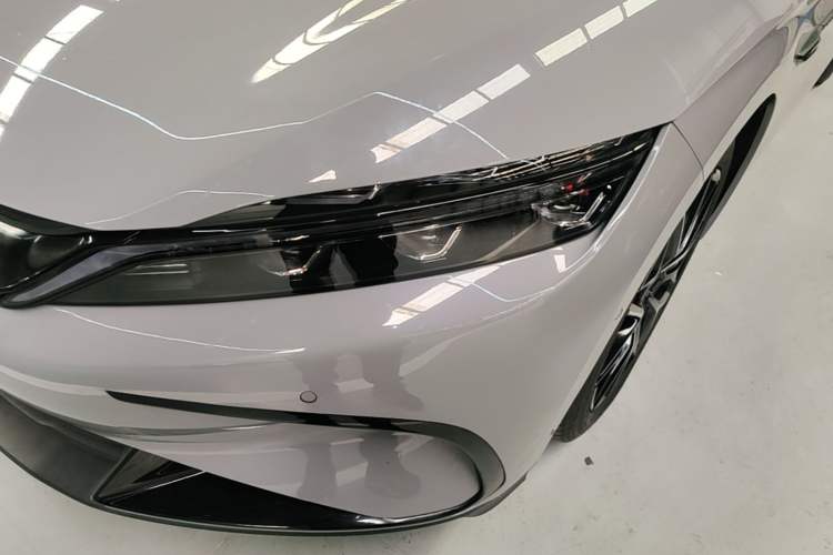 Used BYD Han 2025 DM-i Intelligent Driving Edition 125KM Prestige Model
