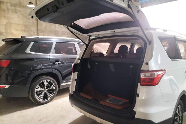 Used Oshan A800 2017 1.5T Manual Luxury Model
