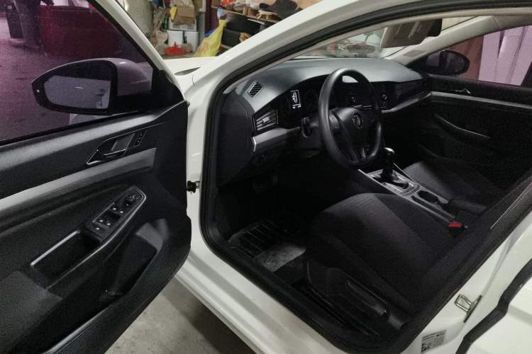 Used Volkswagen Bora 2020 1.5L Automatic Fashion Edition
