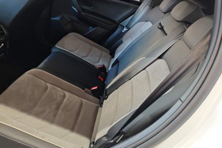 Used Volkswagen Tayron 2020 380TSI All-Wheel Drive R-Line Connected Version
