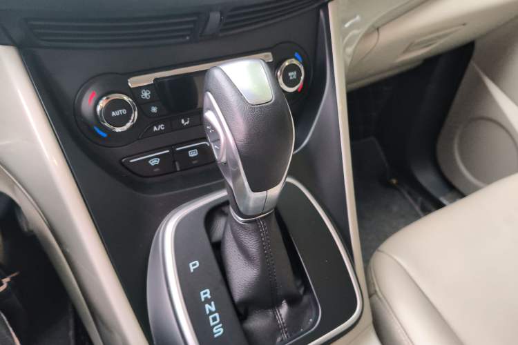 Used Ford Kuga 2013 2.0L GTDi Four-Wheel Drive Premium Model