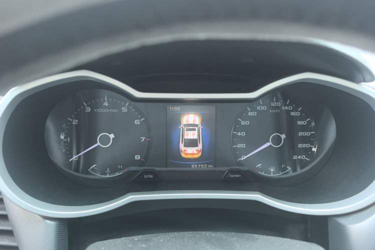 Used Geely Auto Emgrand GL 2018 1.8L Manual Elite Smart Connectivity Version
