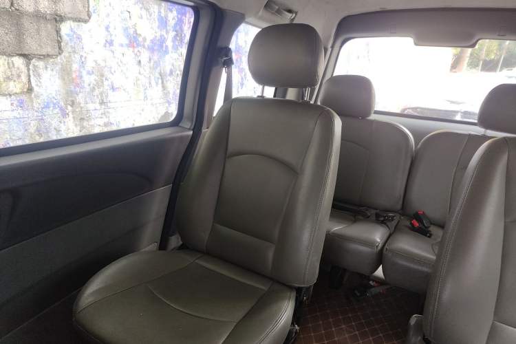 Used FORTHING Lingzhi 2014 M3 1.6L 7-seater Standard Model Left Rear Seat