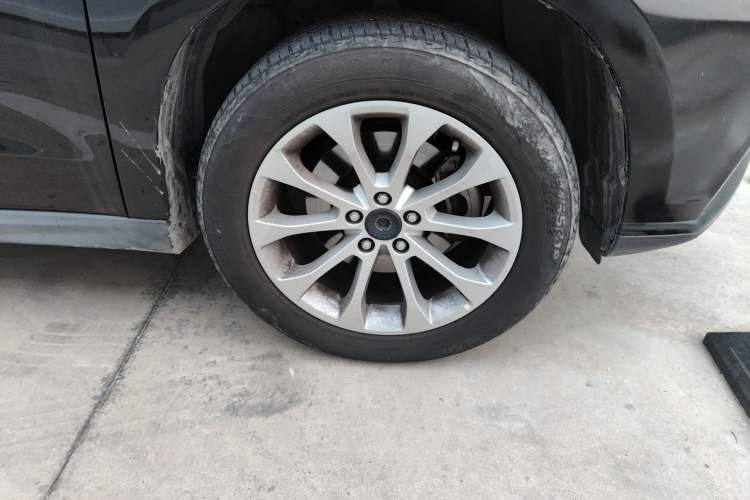 Used Haval H2 2017 Red-Label 1.5T Automatic Two-Wheel Drive Elite Model Right Front Wheel Hub