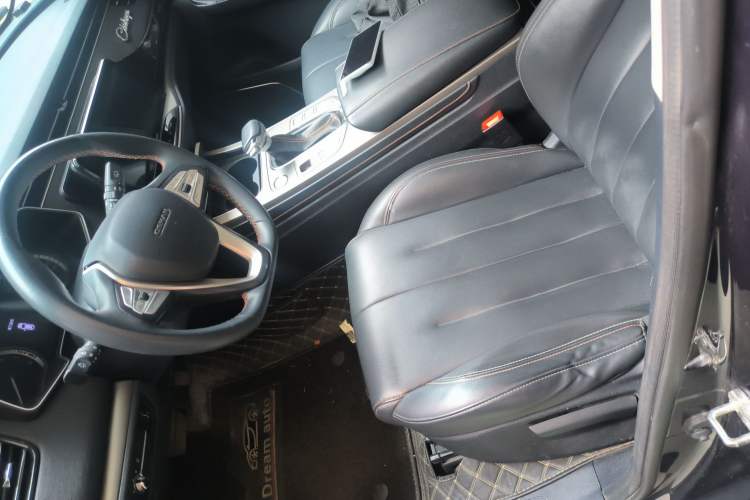 Used CHANGAN OSHAN X7 2020 1.5T Automatic Luxury Version