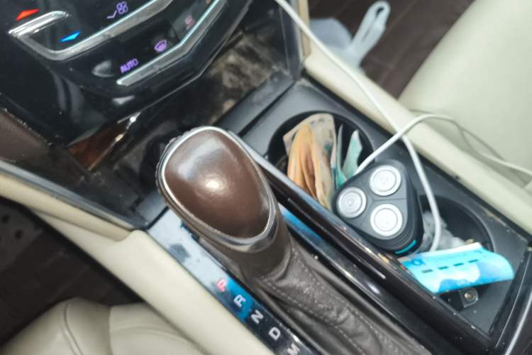 Used Cadillac XTS 2015 28T Comfort Model