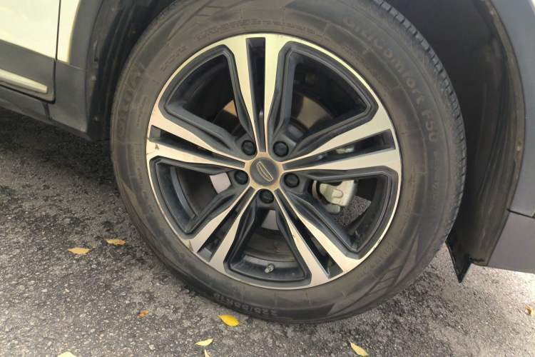 Used Geely Auto Emgrand X7 Sport 2022 1.8TD DCT Zhiya Trim