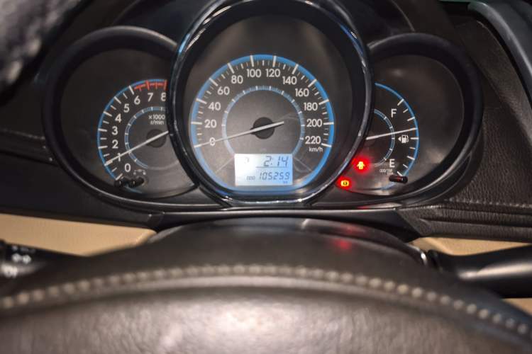 Used Toyota Vios 2014 1.3L Automatic Standard Edition Odometer Close Up