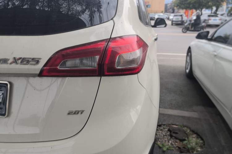 Used BAIC Senova X65 2015 2.0T Automatic Elite Model