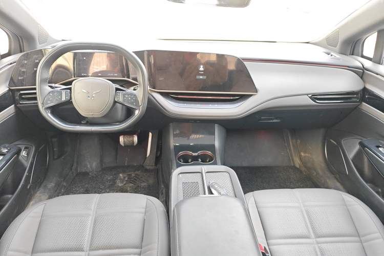 Used Hongqi EH7 2024 690 Pro
