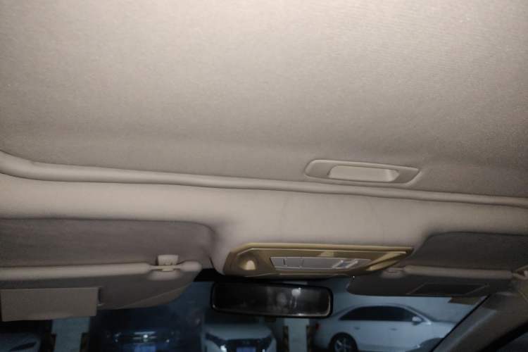 Used Ford Focus 2012 Hatchback 1.6L Automatic Fashion Edition
