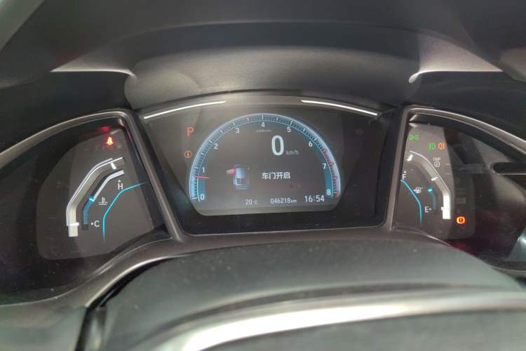 Used Honda Civic 2021 HATCHBACK 220TURBO CVT New Trendsetter