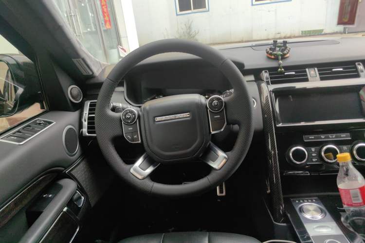 Used Land Rover Discovery 2017 3.0 SC V6 SE