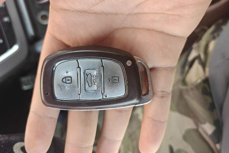 Used Hyundai Sonata 2015 1.6T GLX Advanced Model Vehicle Key