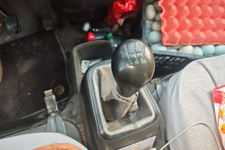 Used Wuling Rongguang 2014 1.2L S Base Model
