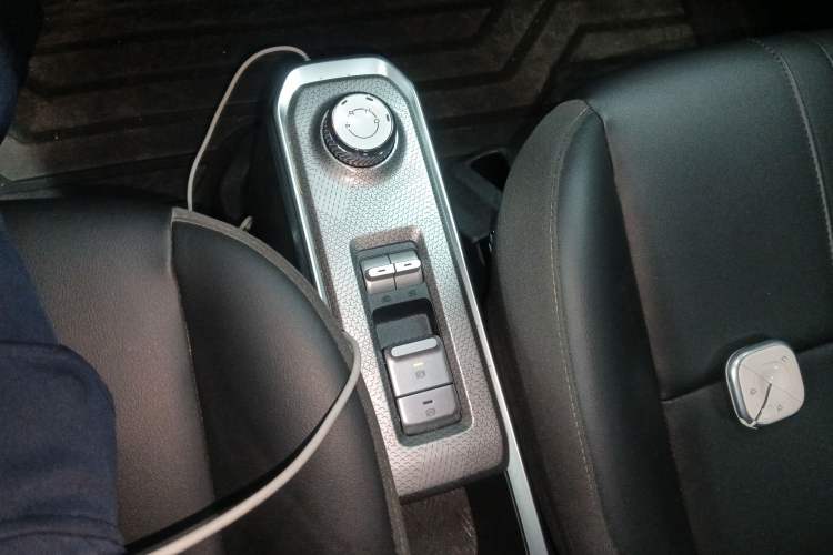 Used Baojun Spark 2023 Flagship Edition Gear Lever