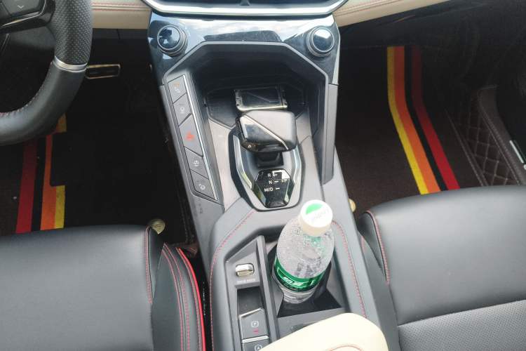 Used Lynk & Co 06 2020 1.5T YAO Halo Gear Lever