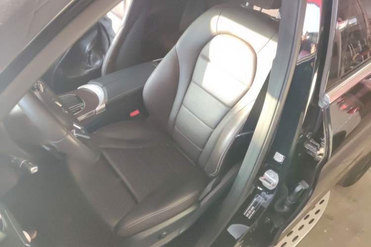 Used Mercedes-Benz GLC 2020 GLC 300 L 4MATIC Dynamic Edition
