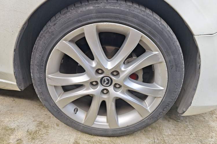 Used Mazda Atenza 2014 2.5L Blue Sky Prestige Edition Right Front Wheel Hub