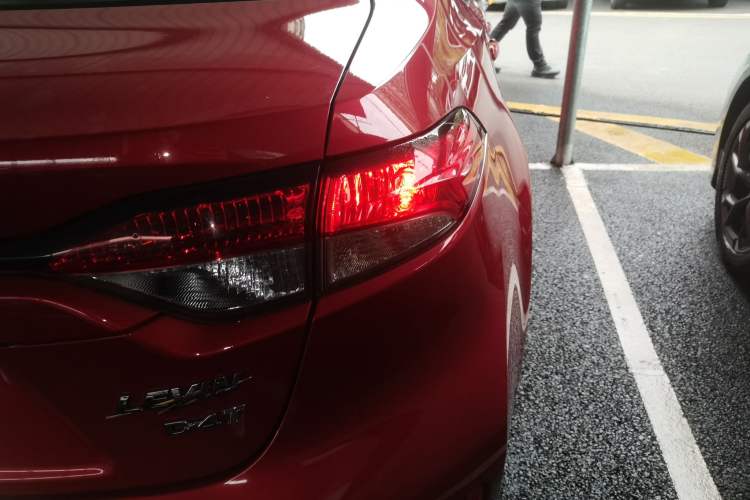 Used Toyota Levin 2019 185T CVT Luxury Edition China VI Standard
