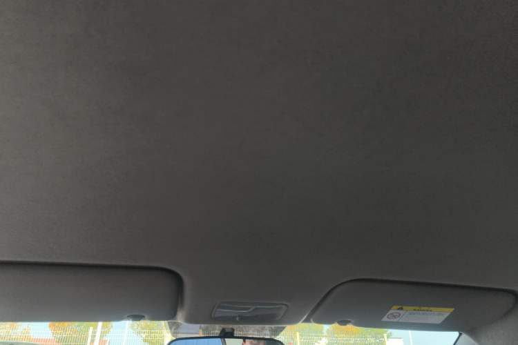 Used Hyundai Verna (older generation) 2017 1.4L Manual Refreshed Version China VI Standard