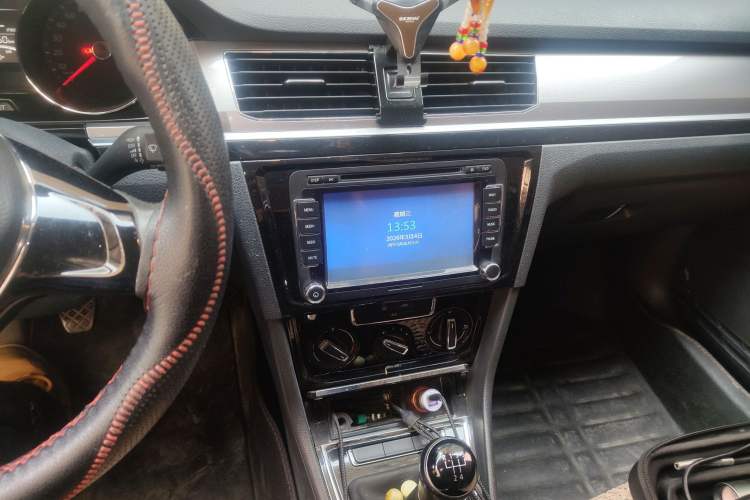 Used Volkswagen Bora 2016 1.6L Manual Comfort Model