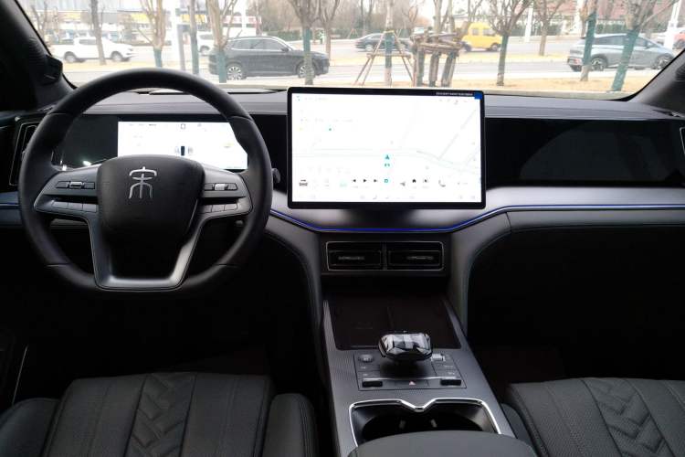 Used BYD Song L DM-i 2025 Intelligent Driving Version 160 km Beyond-Range Type