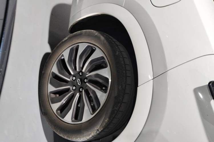 Used Hima AITO M7 2024 1.5T Rear-Drive Plus Version 5 Seats