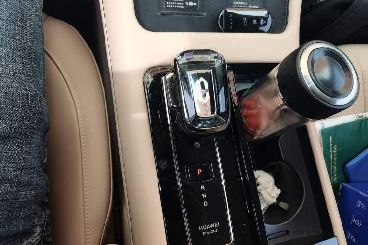 Used Hima AITO M7 2024 1.5T Intelligent Driving Rear-Drive Pro Version 5 Seats Gear Lever