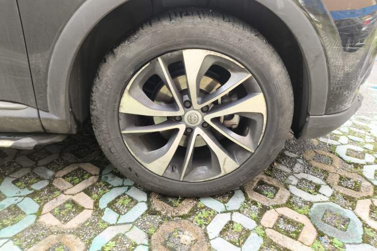 Used Brilliance V7 2018 280T DCT Luxury Model 5 Seats
