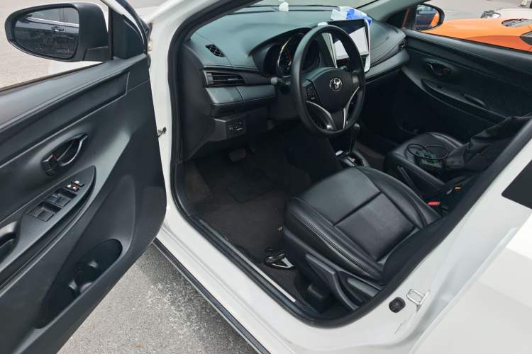 Used Toyota YARiS L Zhi Xuan 2022 1.5L CVT Leading PLUS Edition Driver Seat