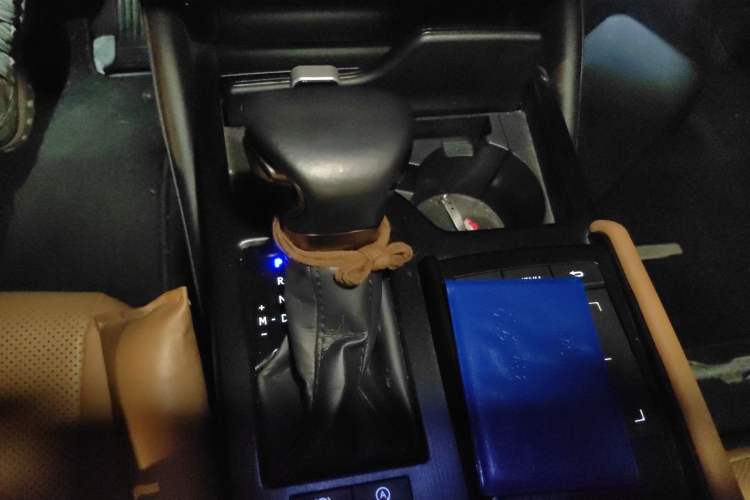 Used Lexus ES 2022 200 Excellence Edition
