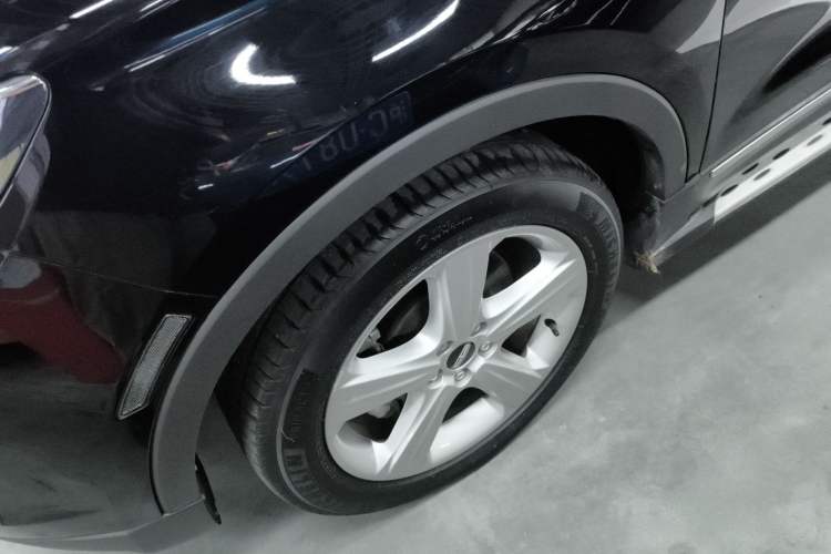 Used Lincoln MKC 2017 2.0T Two-Wheel Drive Deluxe Edition
