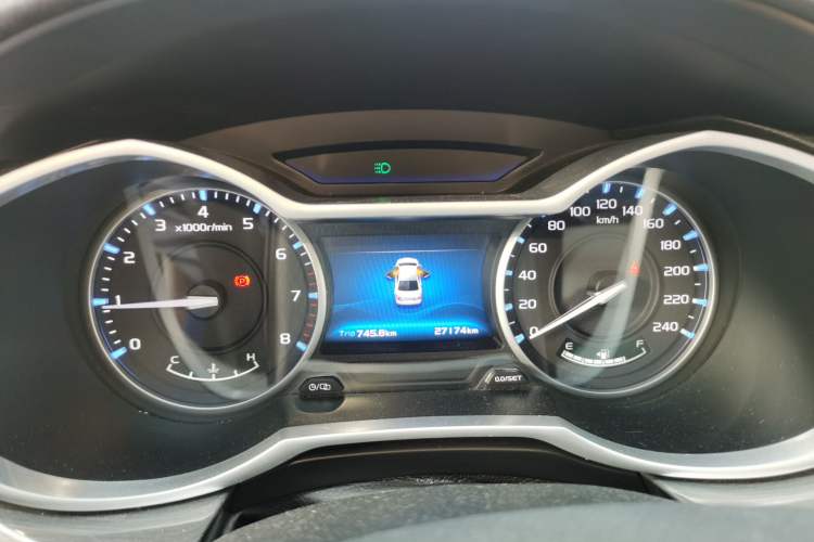 Used Geely Auto Emgrand 2017 Sedan Million Edition 1.5L Manual Fashion Model