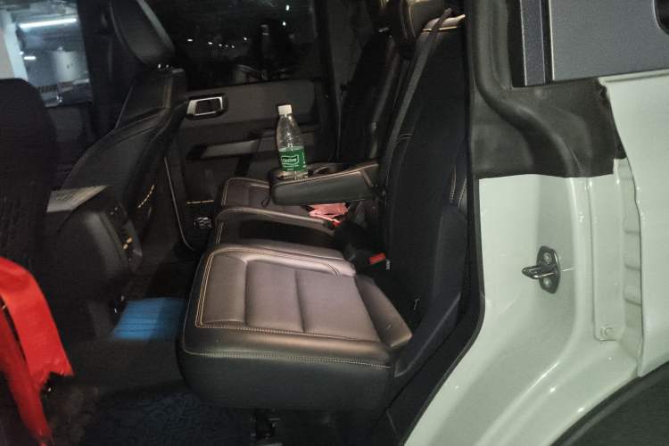 Used Ford Bronco 2024 2.3T Wilderness Left Rear Seat