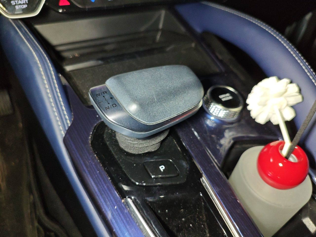 Geely Auto Monjaro L 2022 1.5T Leishen Hi·F Plug-in Hybrid Super Xun — снимка 14