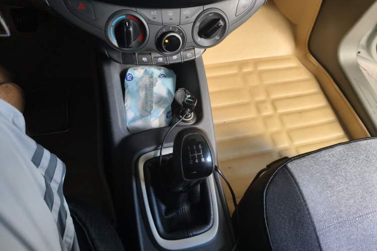 Used Chevrolet Sail 2015 Sail 3 1.5L Manual with Ideal Sunroof Edition