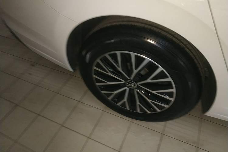 Used Volkswagen Sagitar 2024 200TSI DSG Flyover Edition
