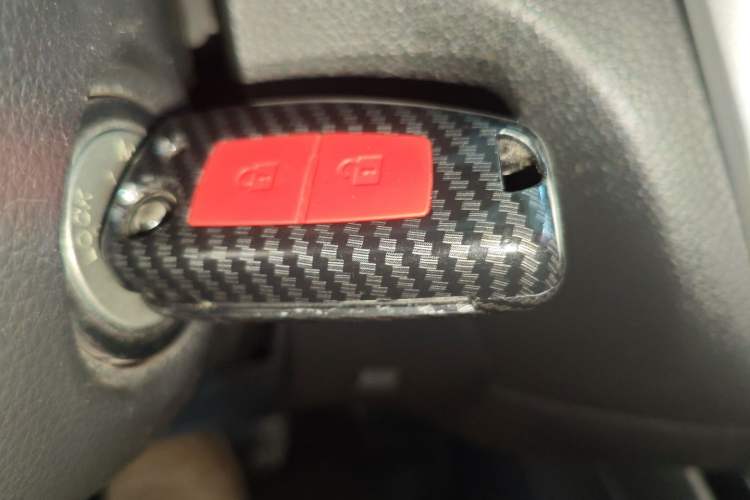 Used Nissan Tiida 2016 1.6L CVT Cool Dynamic Edition
