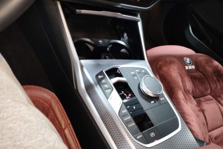 Used BMW 3 Series 2023 325Li M Sport Night Edition Package Gear Lever