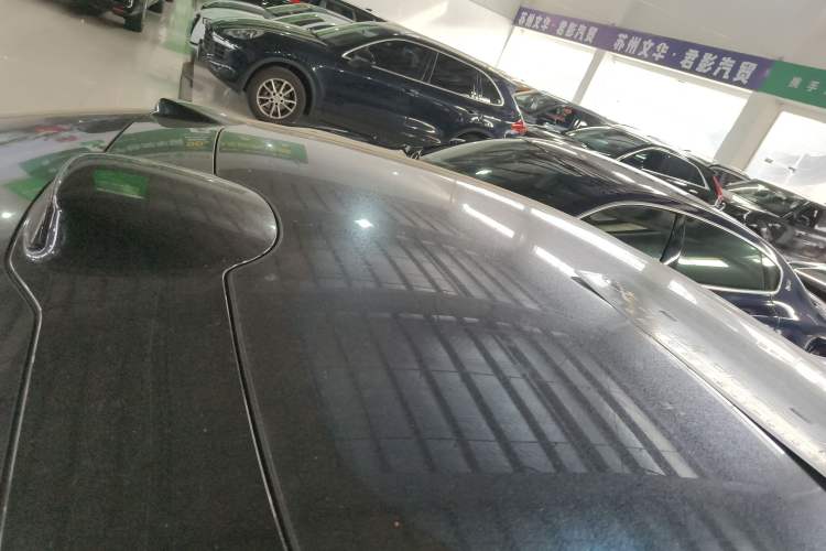 Used Nio ET5 2024 75 kWh Roof