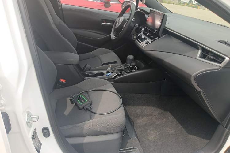 Used Toyota Levin 2022 Facelift TNGA 1.5L CVT Progressive Edition Right Front Seat